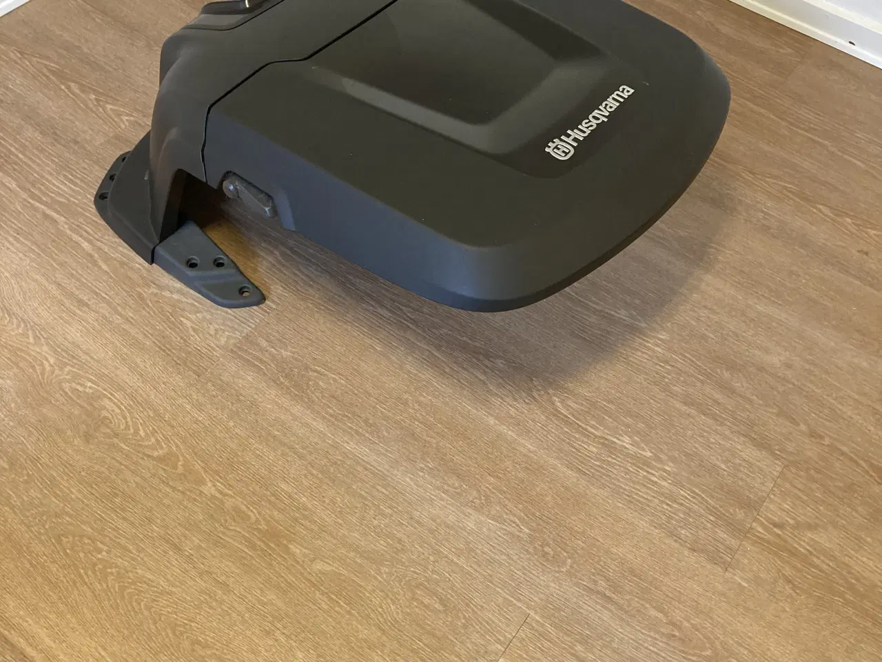 Billede 1 - Husqvarna Robotgarage