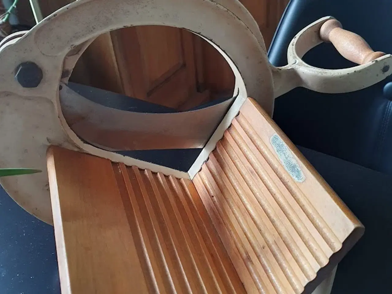 Billede 5 - Raadvad brødskærer - funktionel