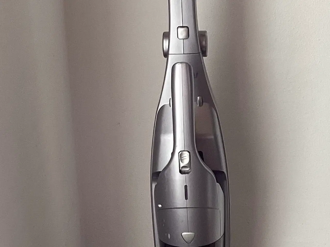 Billede 2 - Nilfisk handy 2-in-1 støvsuger, ledningsfri.