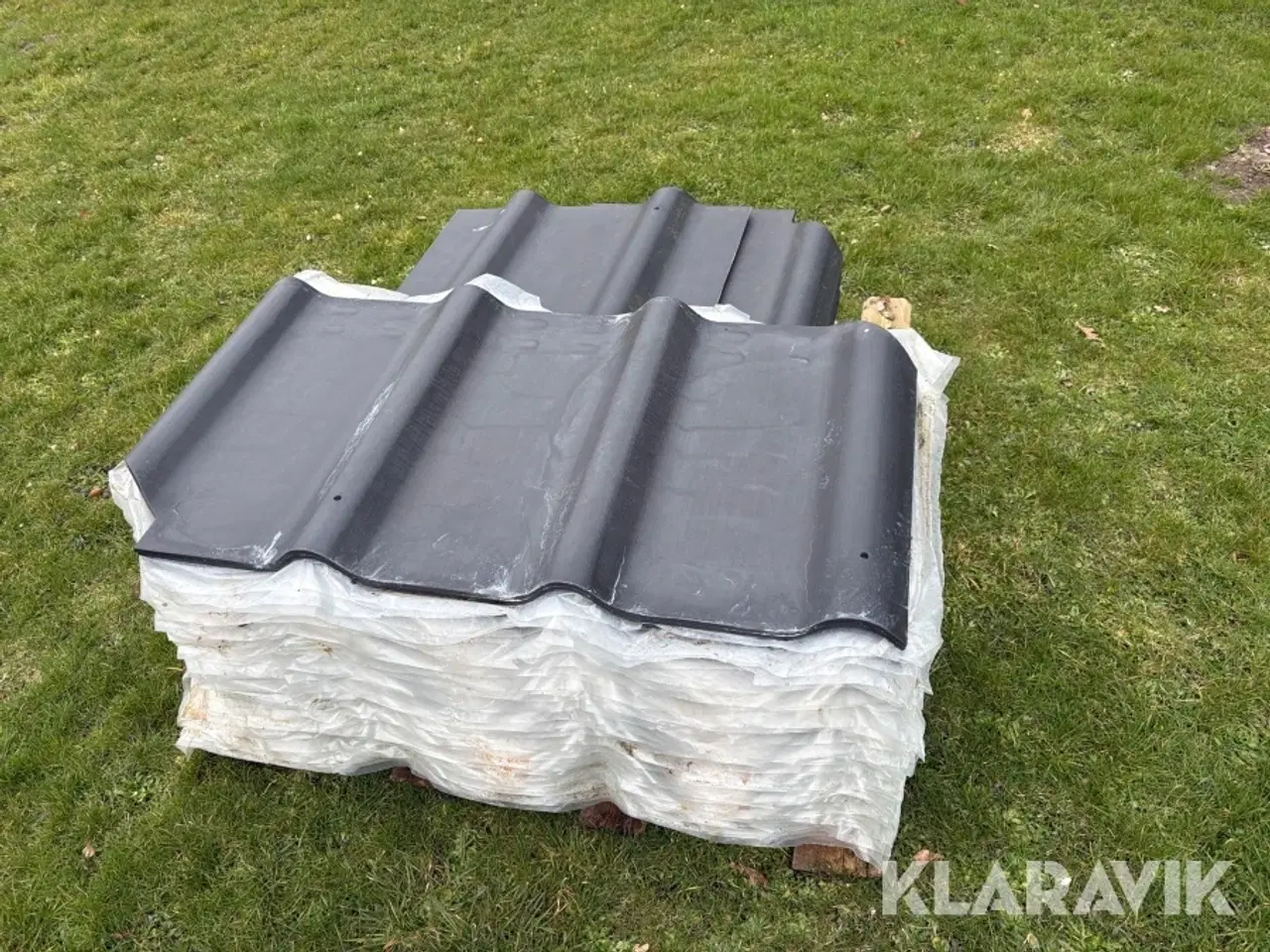 Billede 3 - Fibercement tagplader Toscana 75 nye + 6 ryg + 29 delte