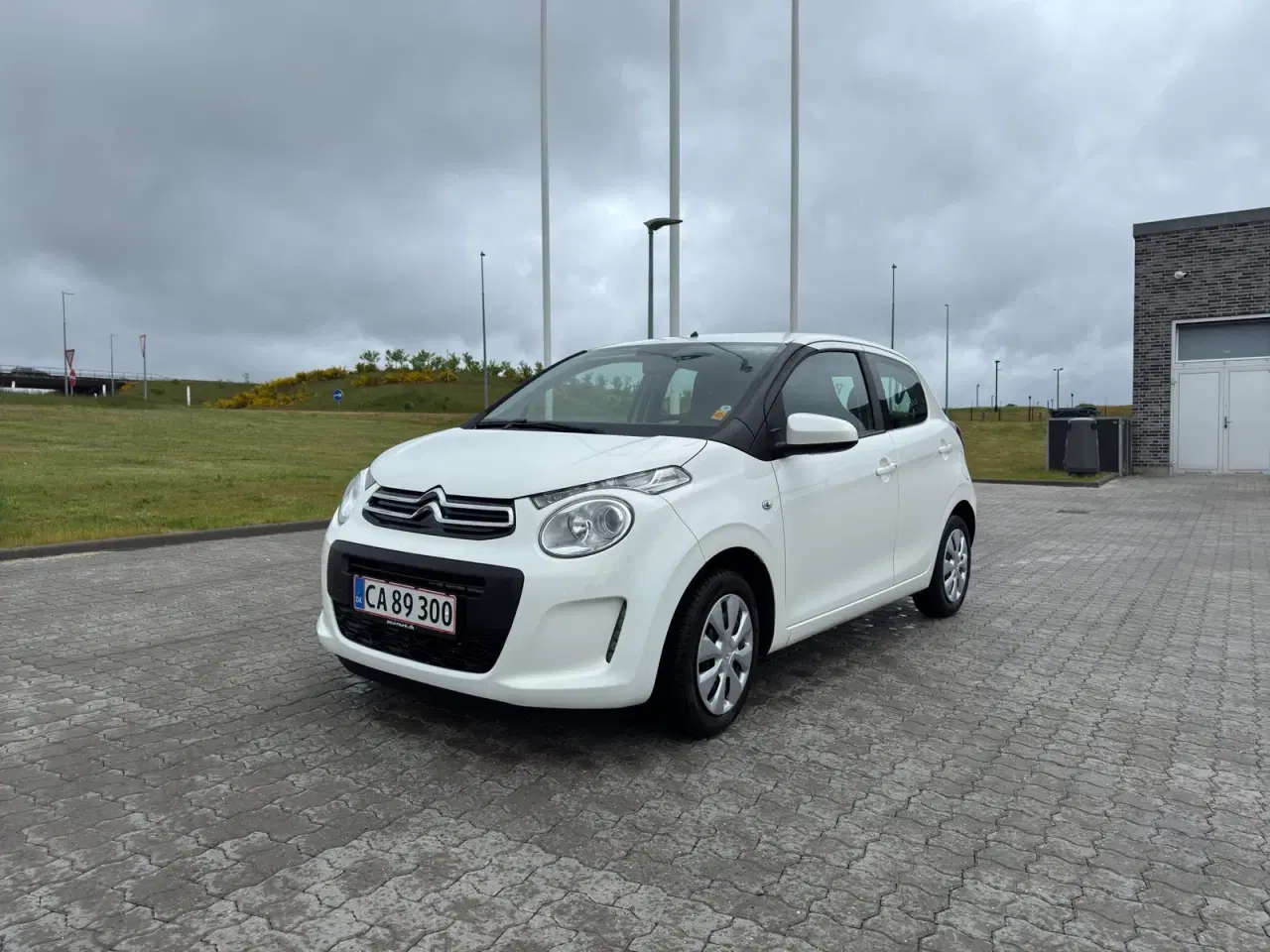 Billede 1 - Citroën C1 1,0 VTi 72 Iconic+