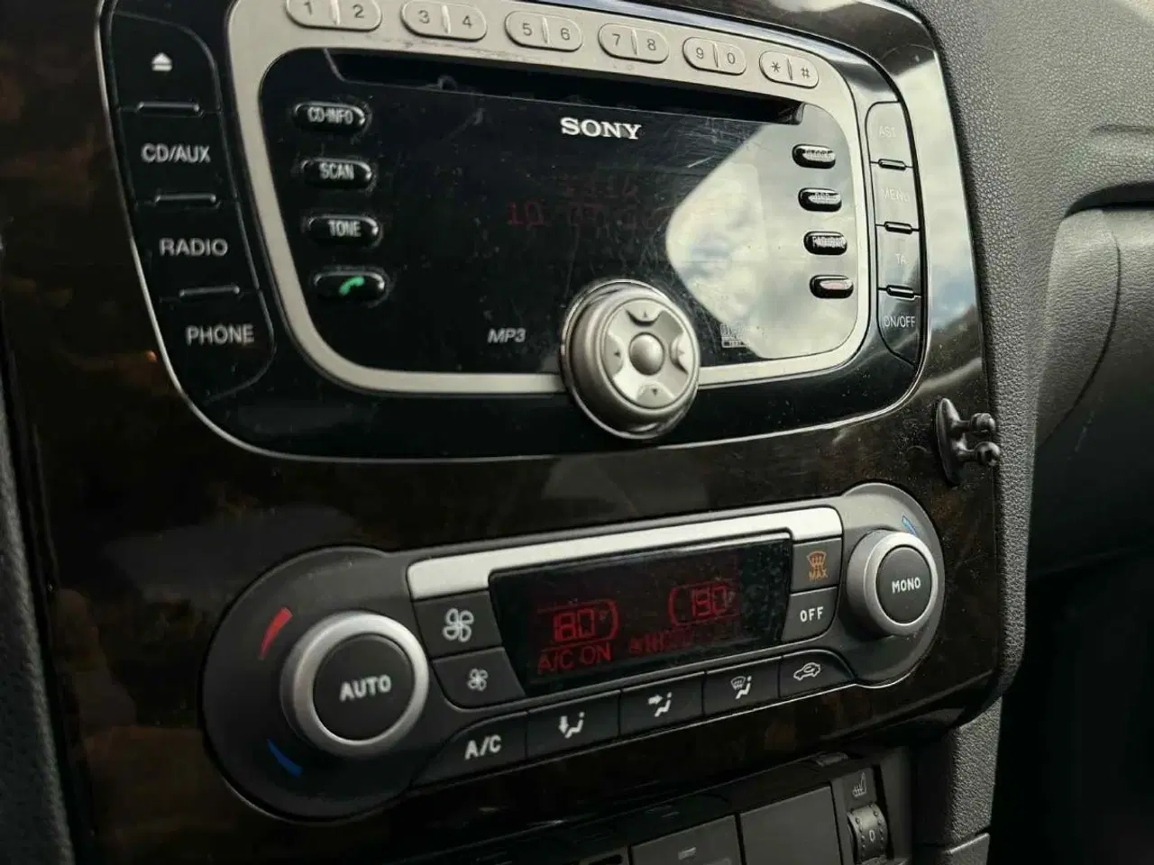 Billede 9 - Ford Focus 1,6 Ghia