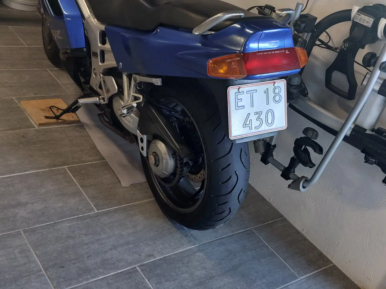 Billede 4 - Honda VFR750F 