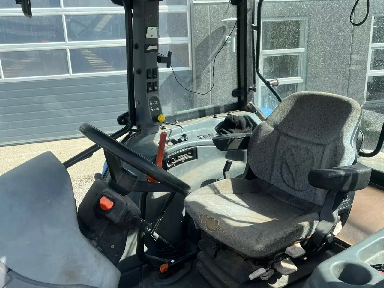 Billede 5 - New Holland TL90A Med frontlift