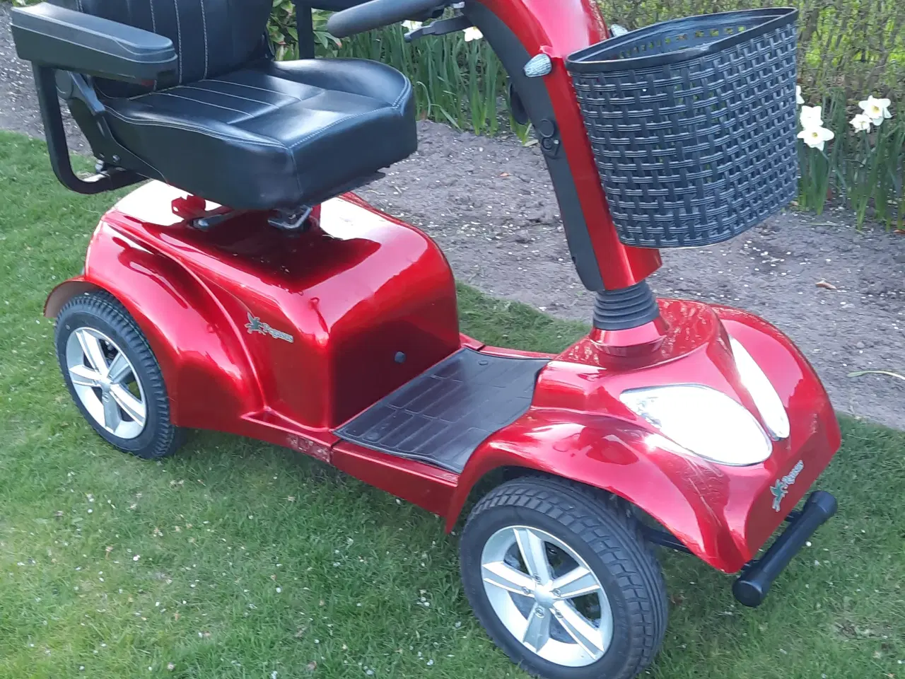 Billede 1 - Elscooter 4hjulet med nye batterier 