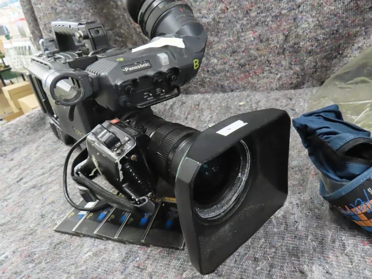Billede 6 - Videokamera - PANASONIC AJ-SPX 900 E (MOMSFRI)