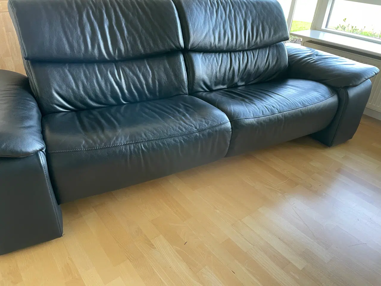 Billede 1 - Ægte læder sofa 2-3 pers