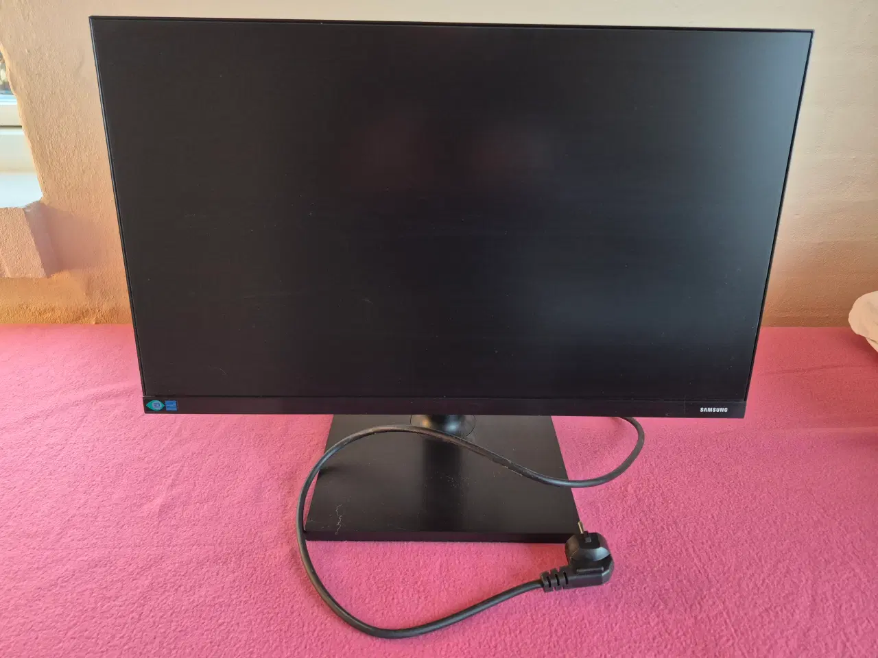 Billede 1 - Samsung F24T450FQ skærm