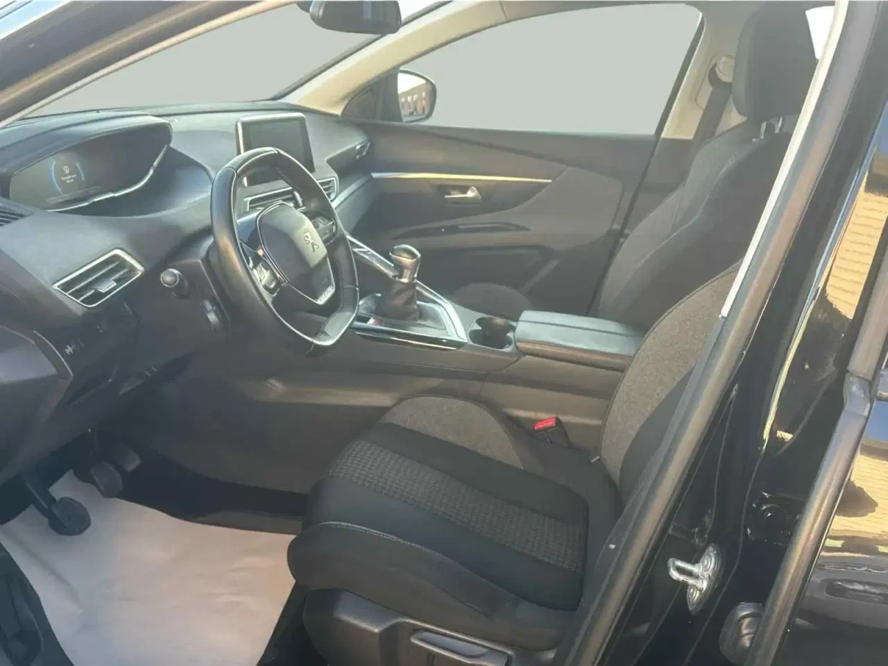 Billede 11 - Peugeot 3008 1,2 e-THP 130 Active