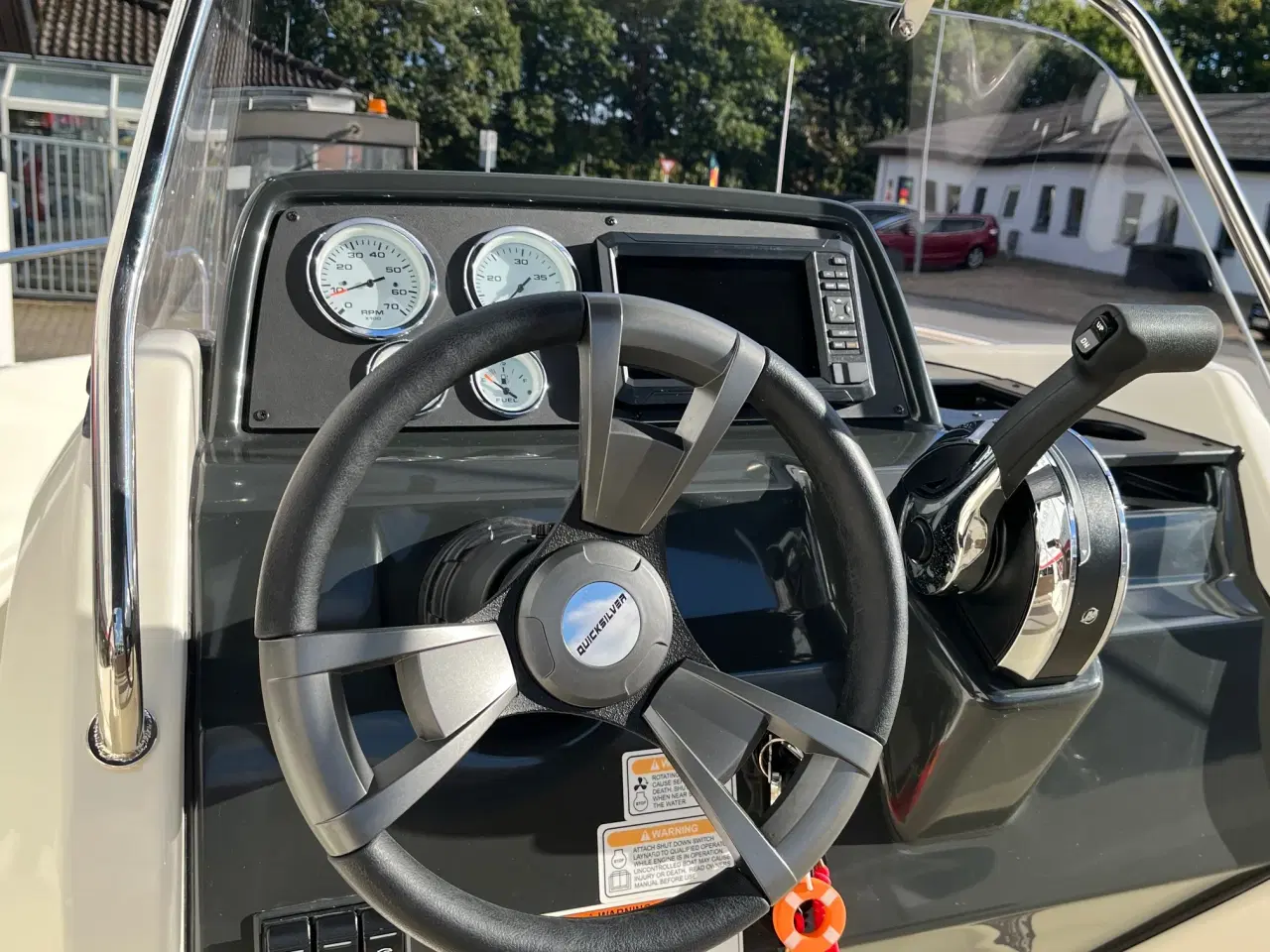 Billede 10 - Activ 505 Open med F100 hk Mercury-EFI 4 takt CT - RESEVERET MB TIL 7/2.