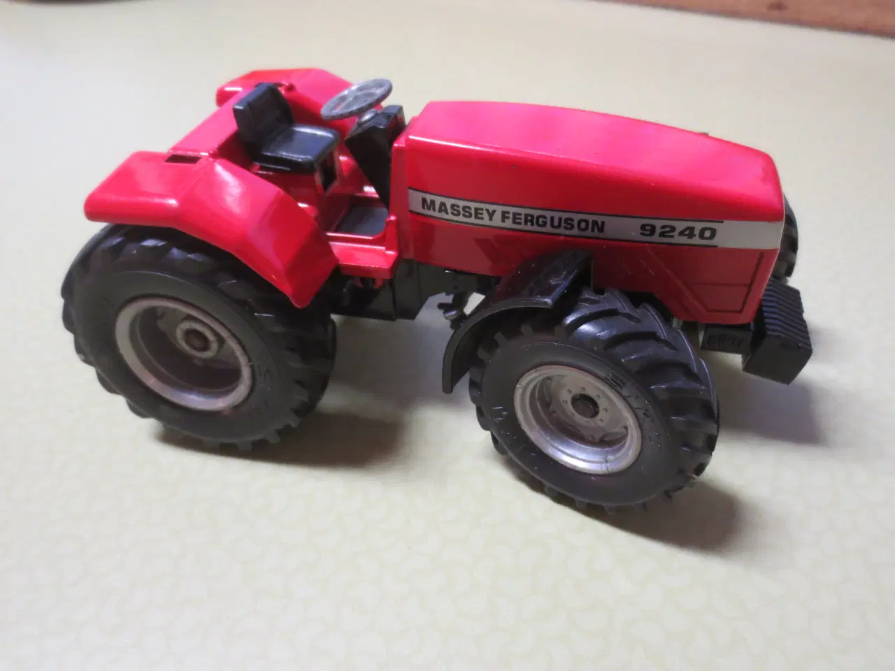 Billede 5 - 1 stk Ford 6600 og Massey Ferguson 9240 