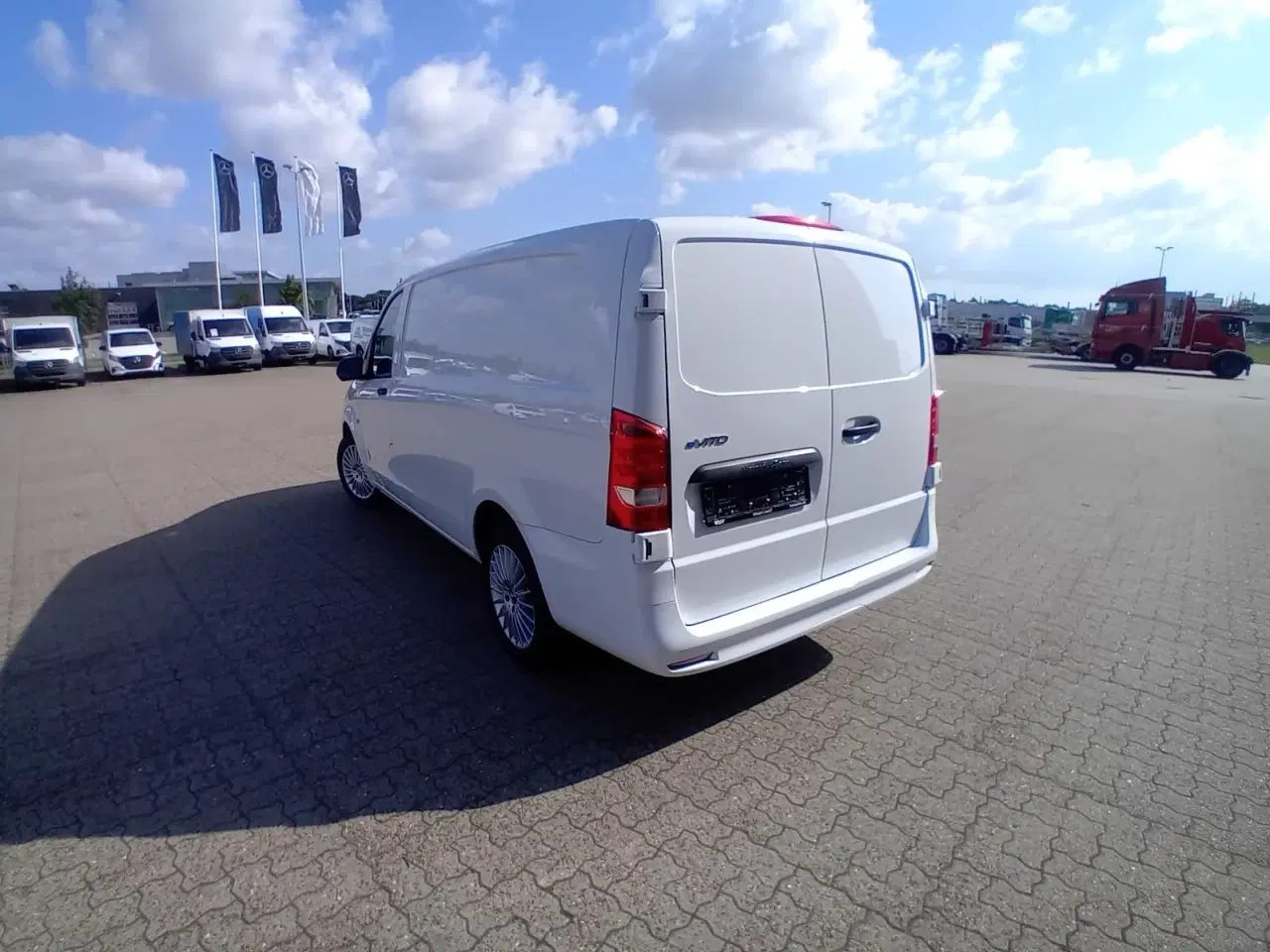 Billede 3 - Mercedes eVito 112  A2 Kassevogn