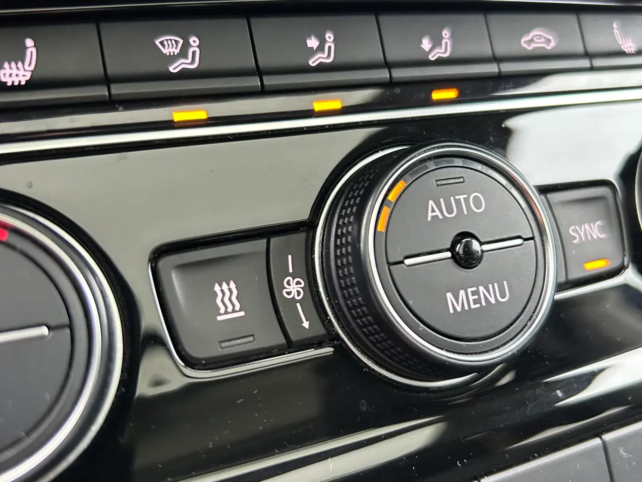 Billede 9 - Vw Touran med nlsten alt i udstyr