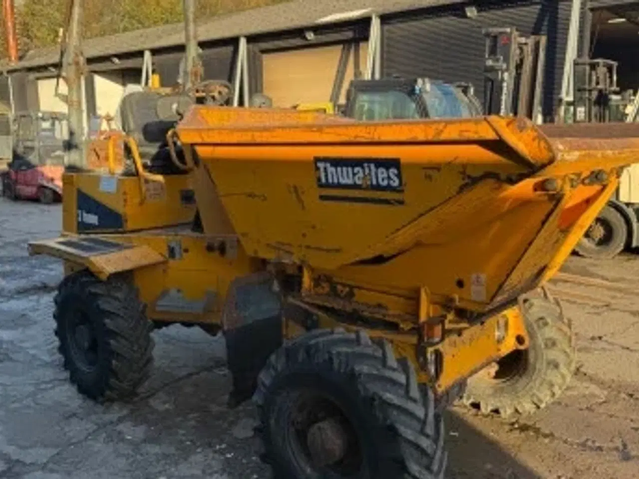 Billede 4 - Dumper med Svinglad 