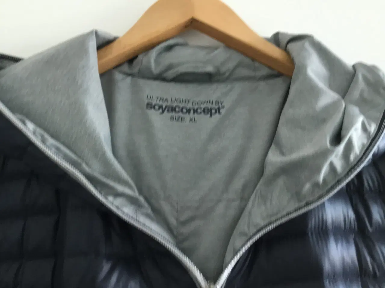 Billede 2 - Soyaconcept mørkeblå jakke med hætte