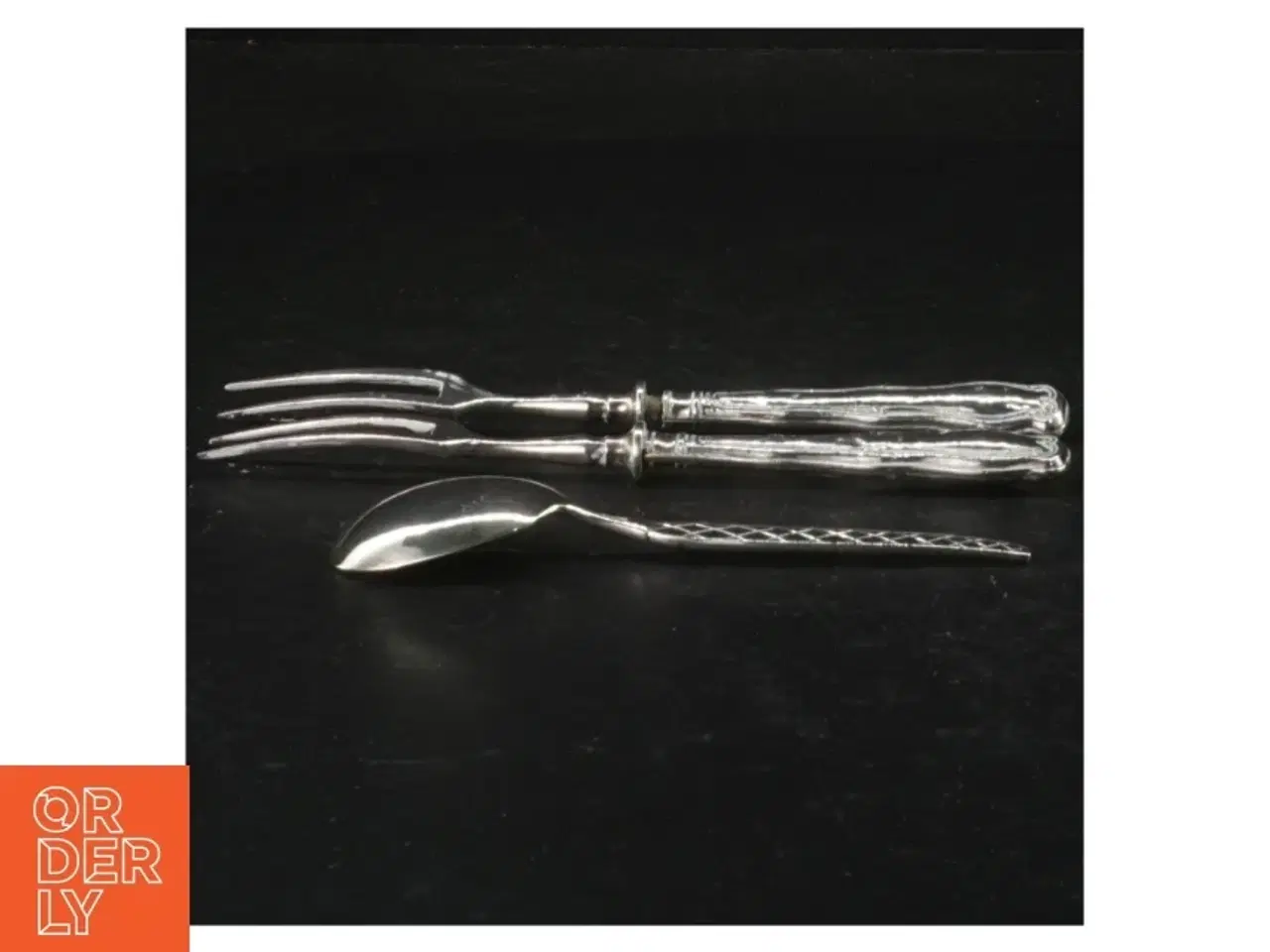 Billede 3 - Sølvbestikssæt  (str. 17 cm. og 13 cm)