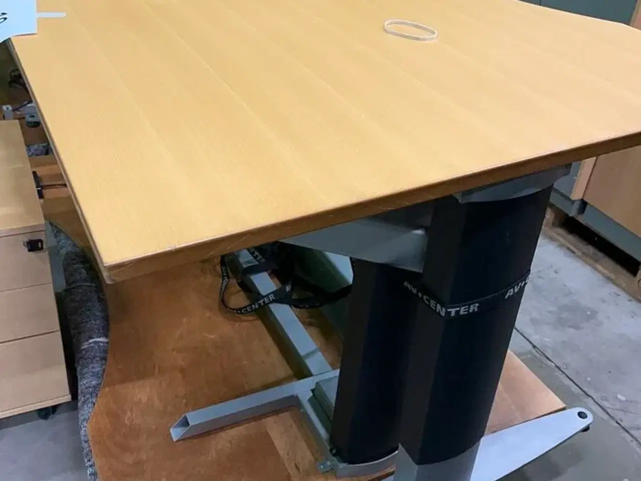 Billede 3 - 2 Skrivebord Bondo, hævesænke, +skuffesektion