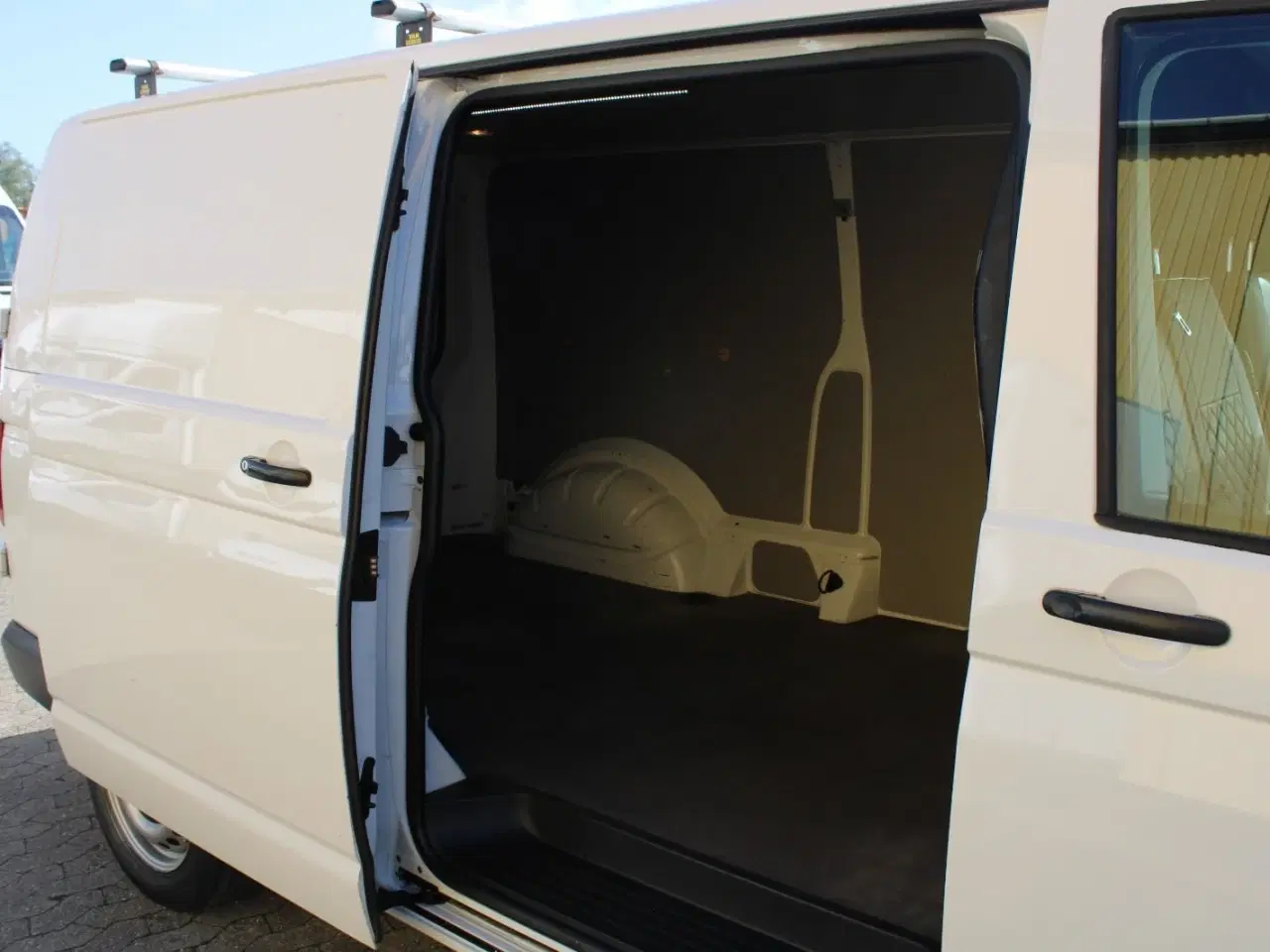 Billede 13 - VW Transporter 2,0 TDi 150 Kassevogn DSG lang