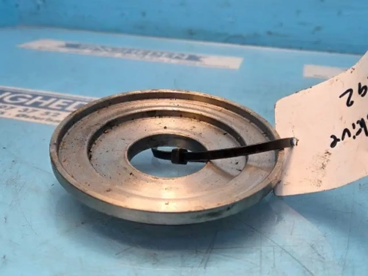 Billede 6 - Ford 8340 Afstandsskive 81864292