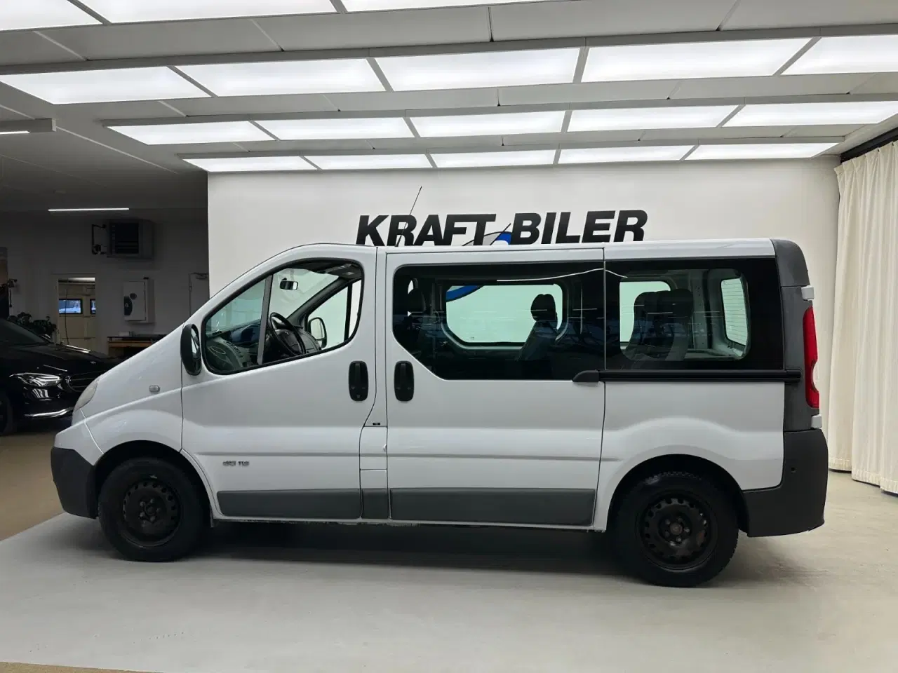 Billede 2 - Renault Trafic T29 2,0 dCi 115 L1H1 Kombi aut.
