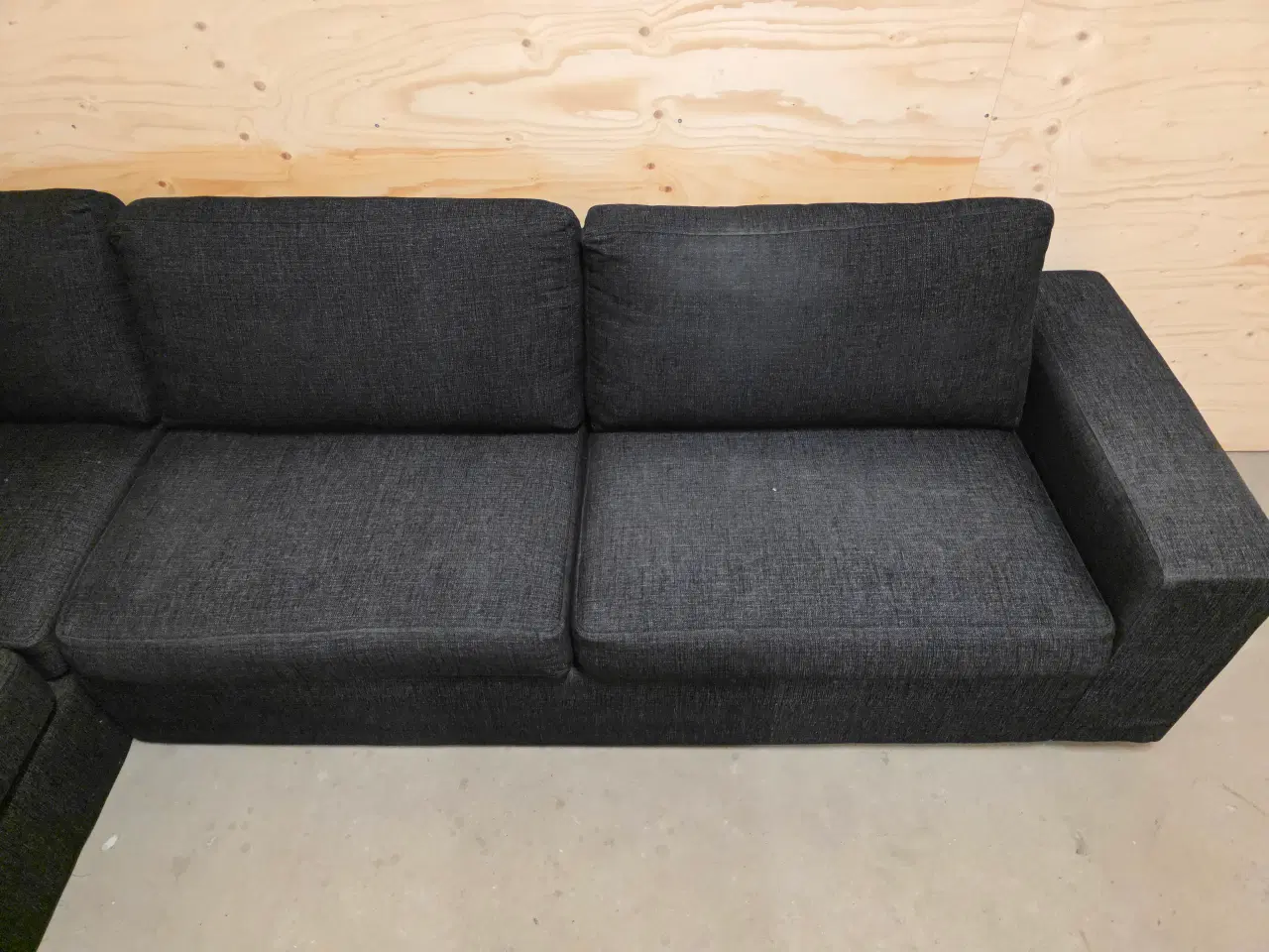 Billede 4 - 5 Pers. Hjørnesofa m/ open-end – God Stand