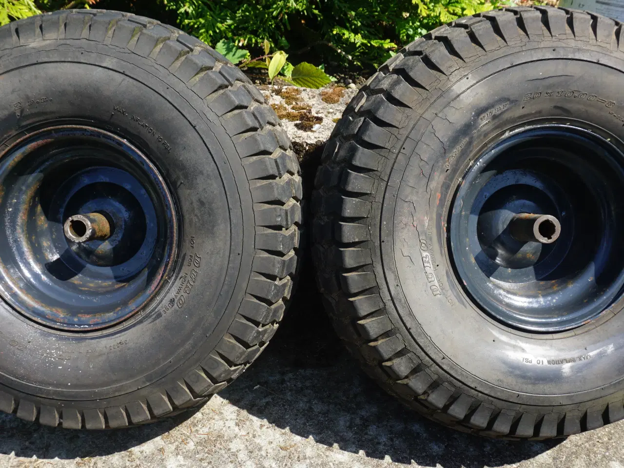 Billede 2 - Baghjul med dæk til havetraktor. 