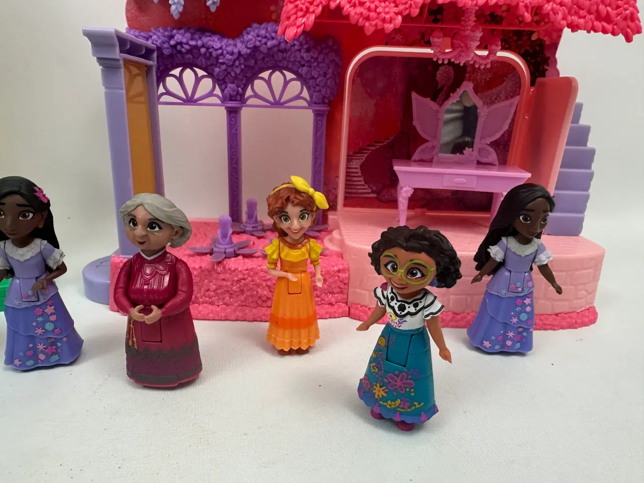 Billede 4 - Encanto legetøj