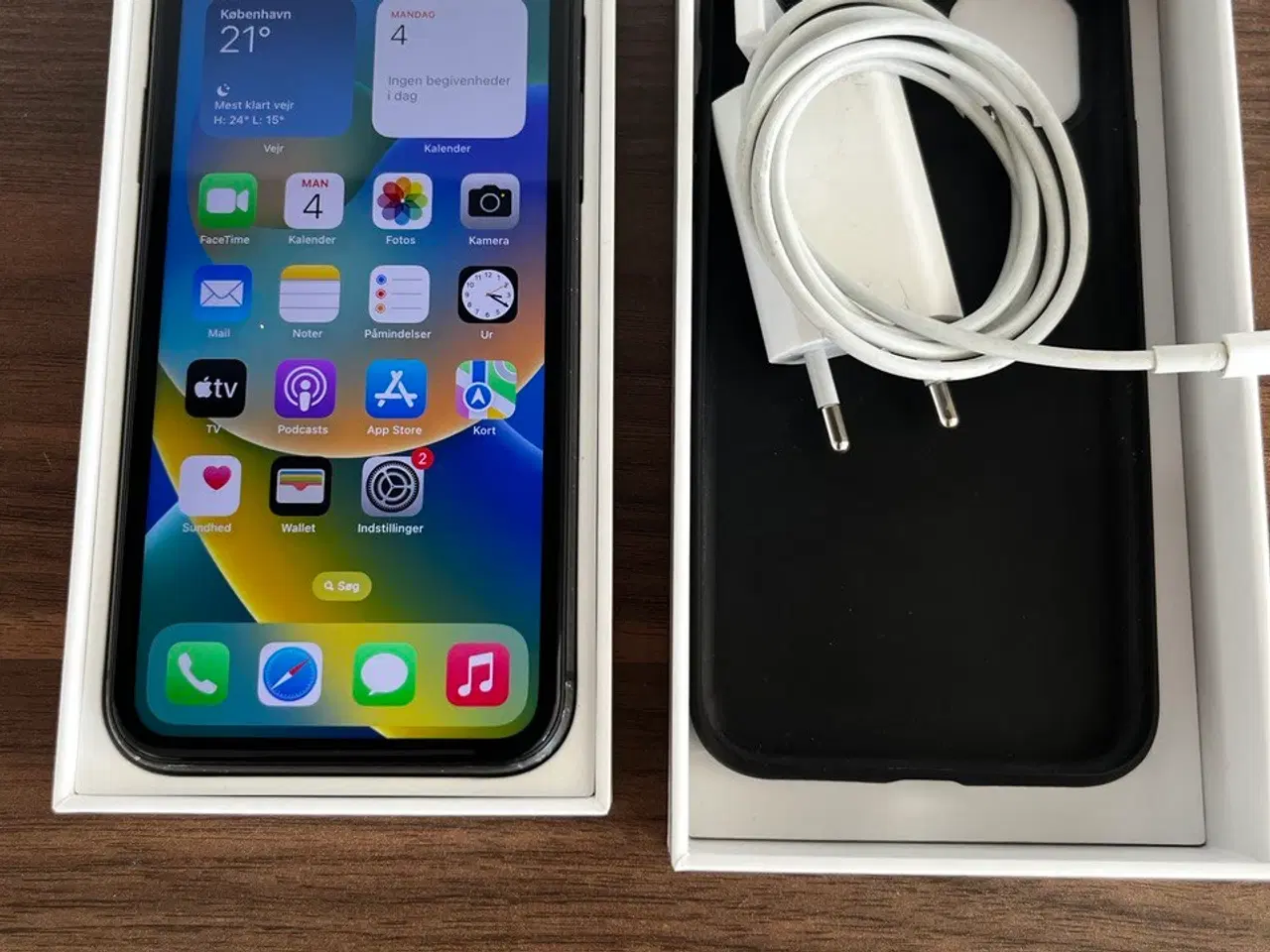 Billede 1 - iphone 11, med nyt batteri
