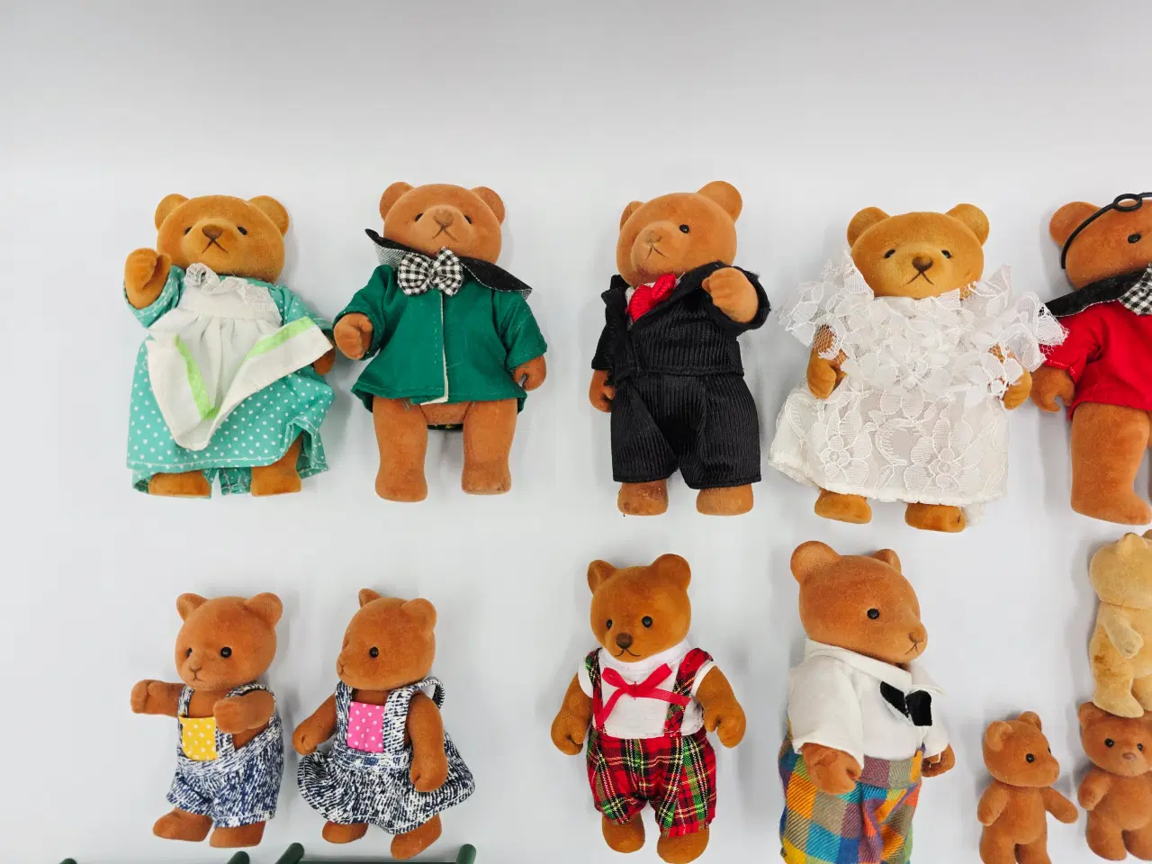 Billede 2 - Sylvanian families sælges samlet