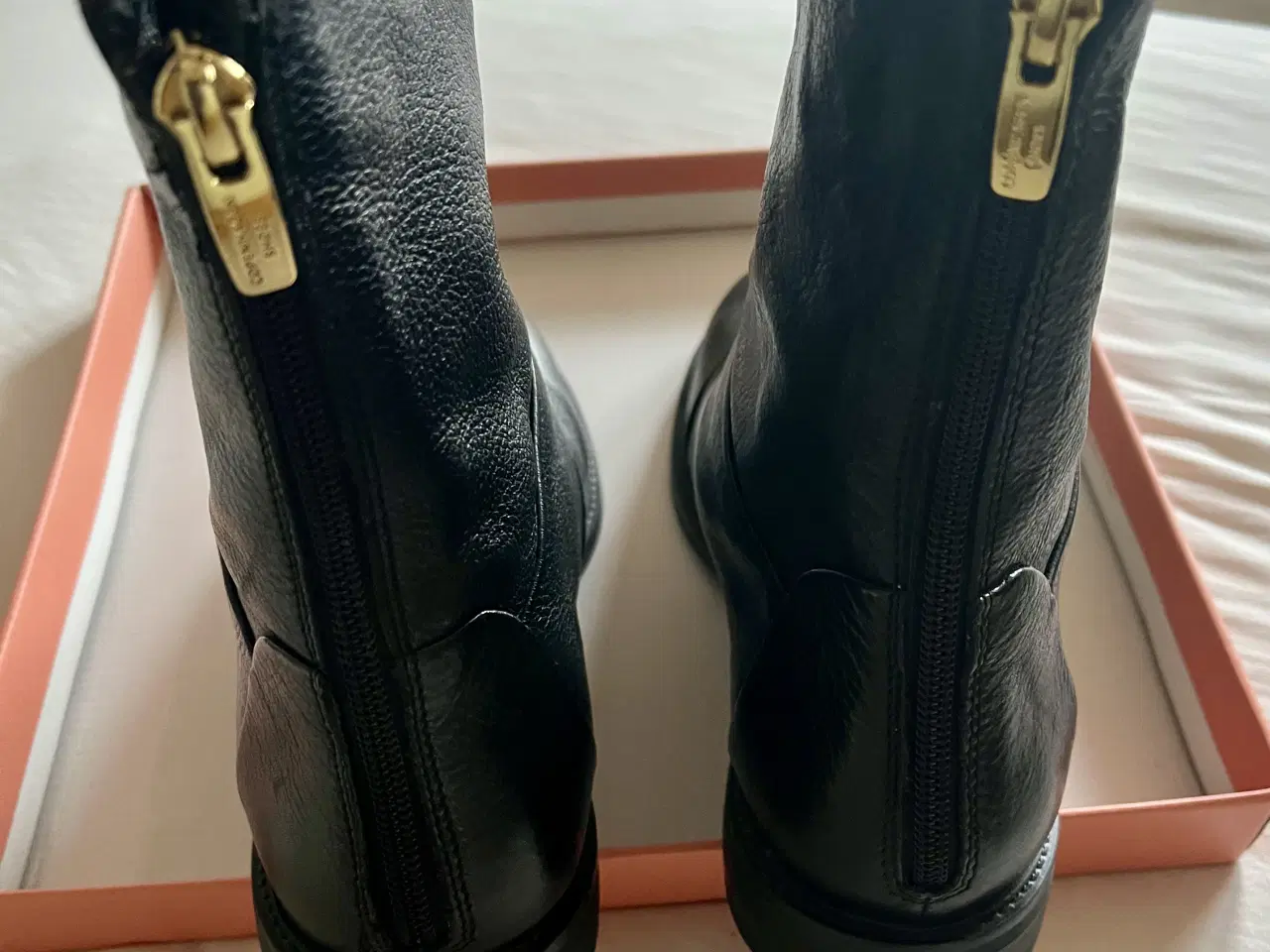 Billede 1 - Ankelstøvler, str 40, sort - RIGTIG FINE