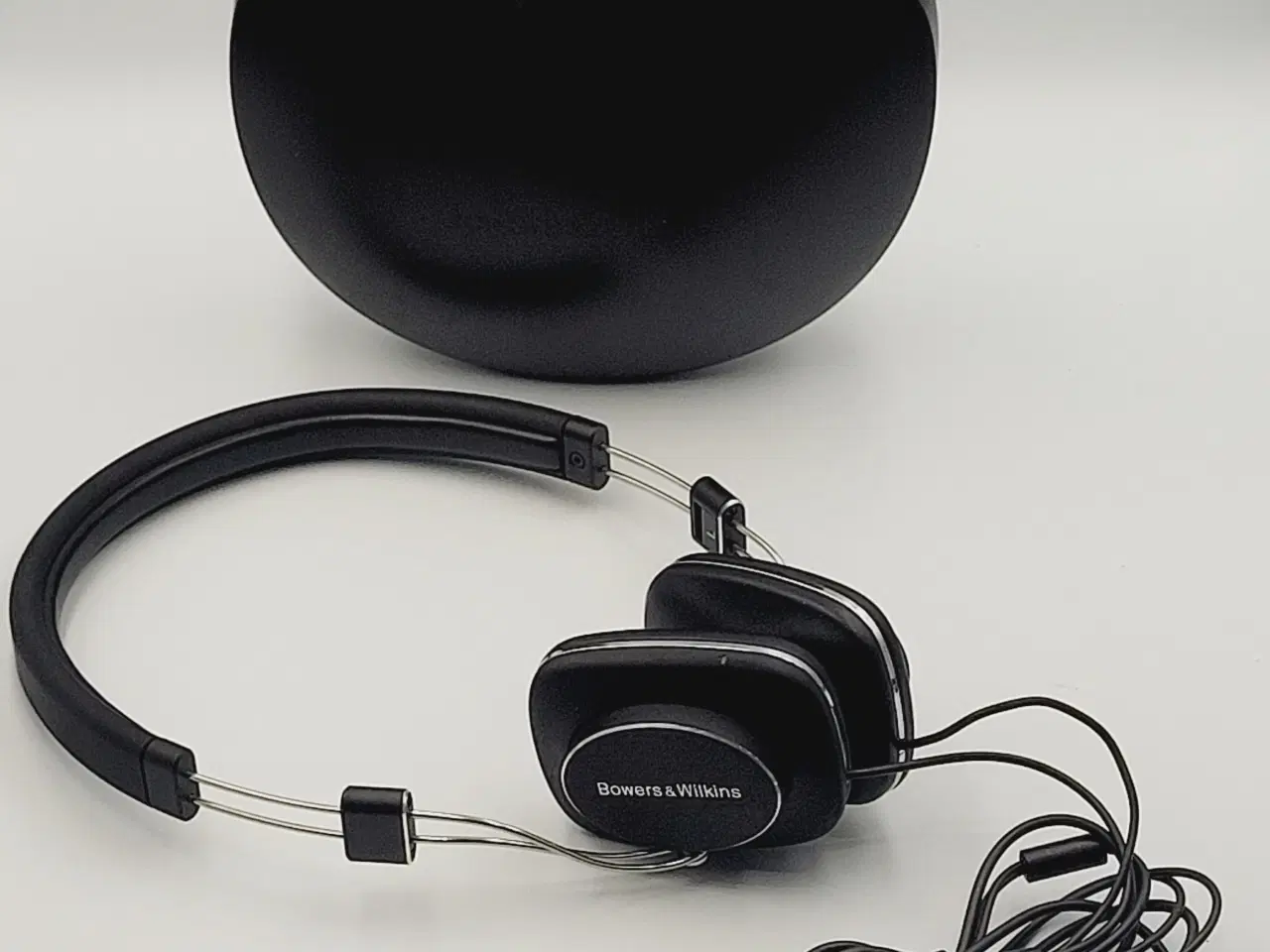 Billede 1 - ⭐️· 🎧 Bowers & Wilkins P3 On-Ear Hovedtelefoner 