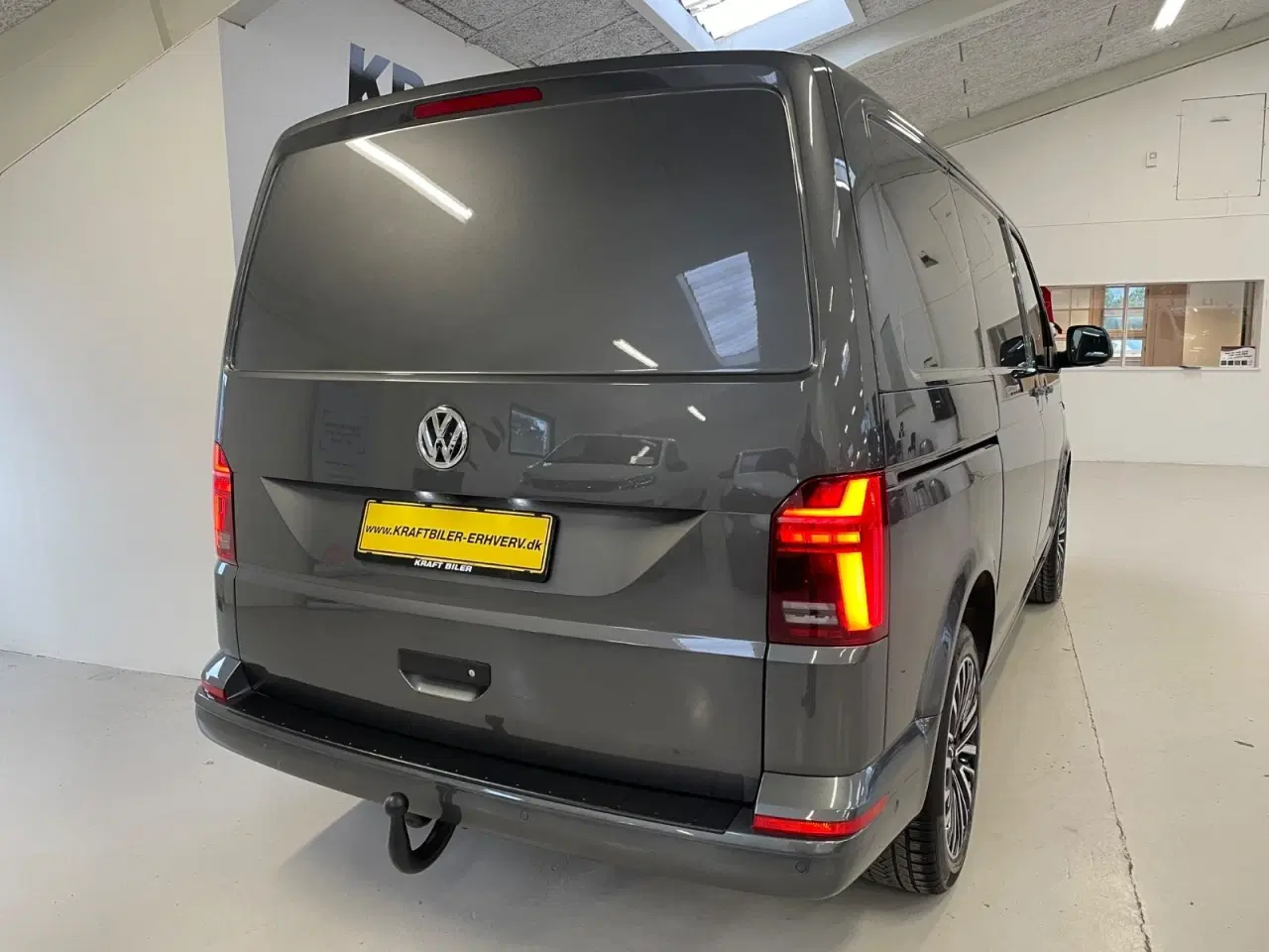 Billede 4 - VW Transporter 2,0 TDi 199 Kassevogn DSG 4Motion kort