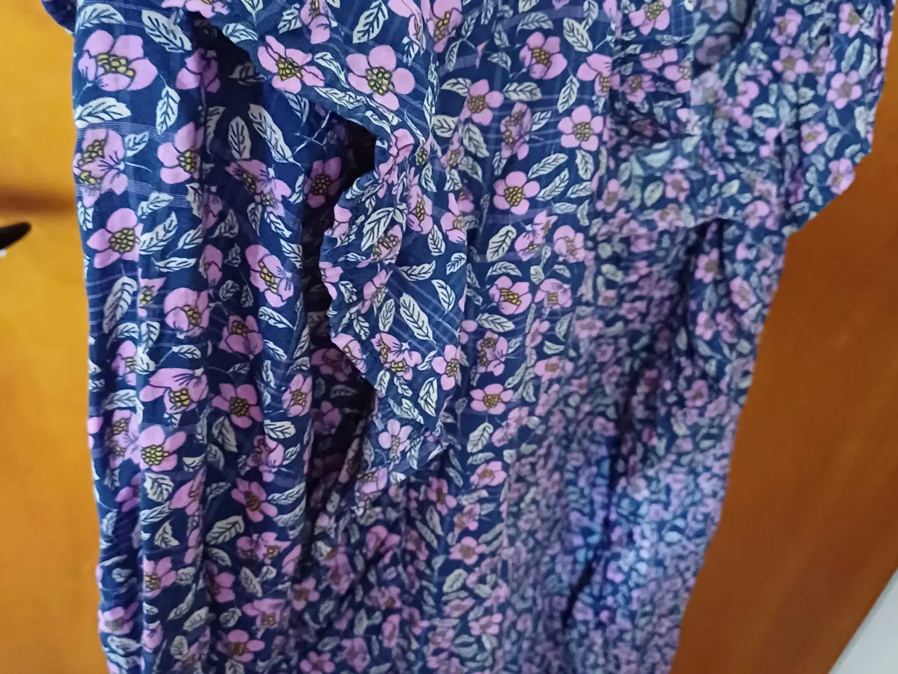 Billede 2 - Skjorte fra lolly laundry