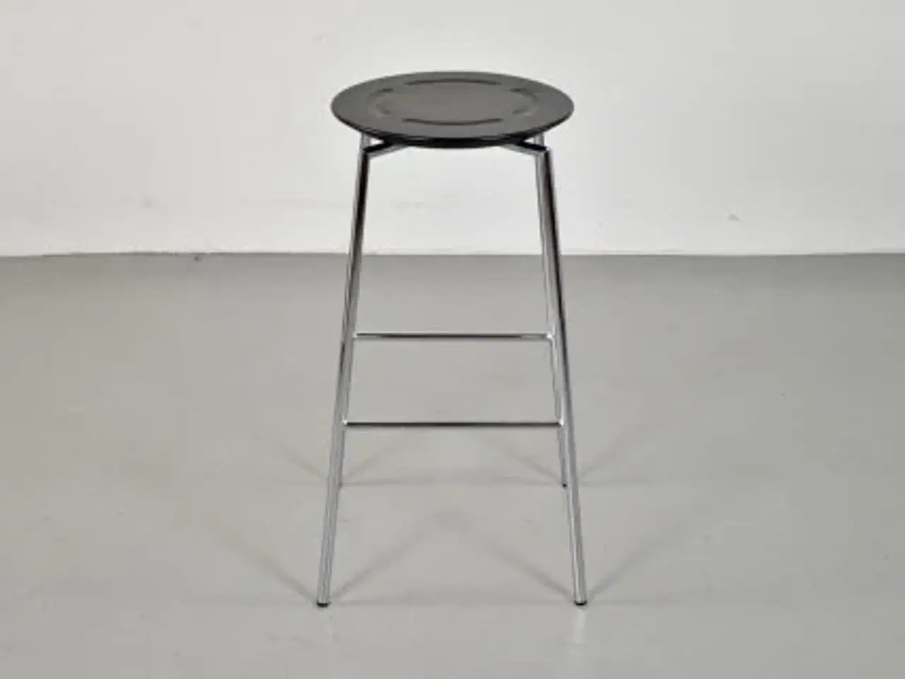 Billede 3 - Randers+radius pure barstol i sort og krom, høj