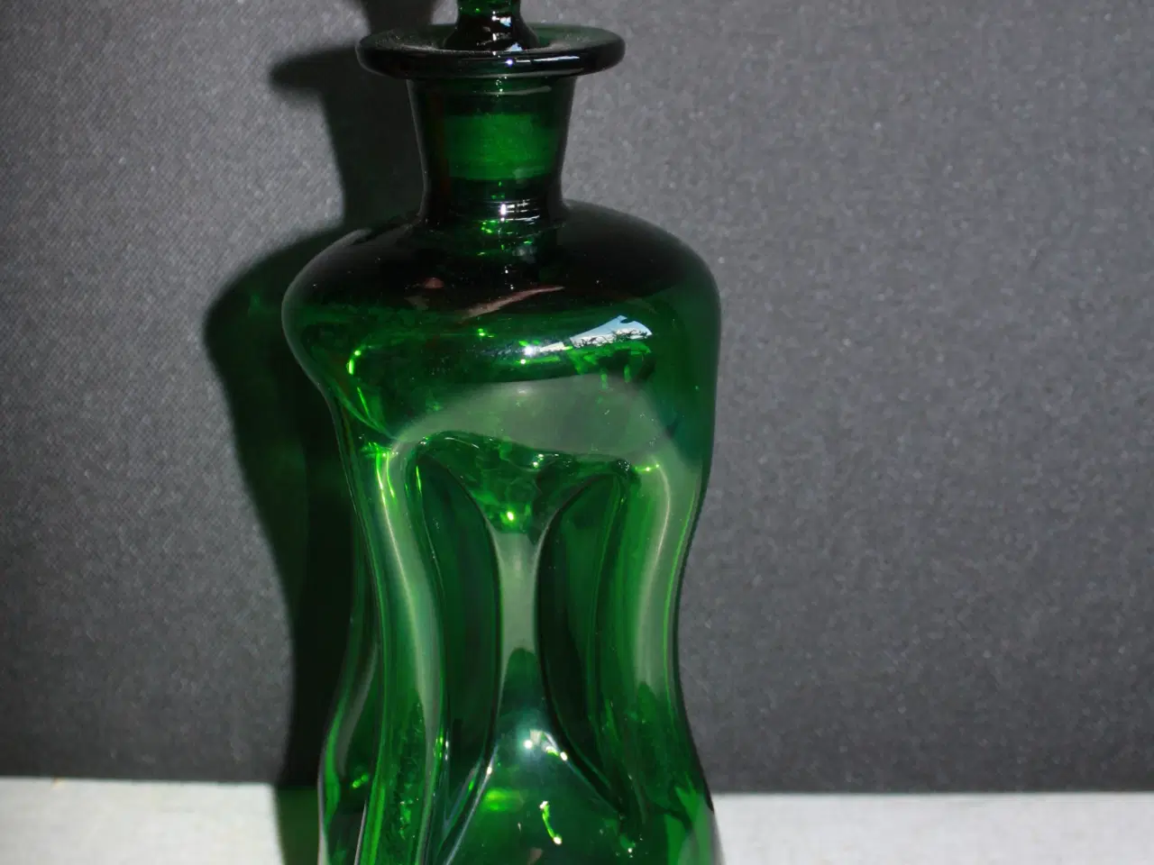 Billede 3 - Grøn klukflaske fra Holmegaard