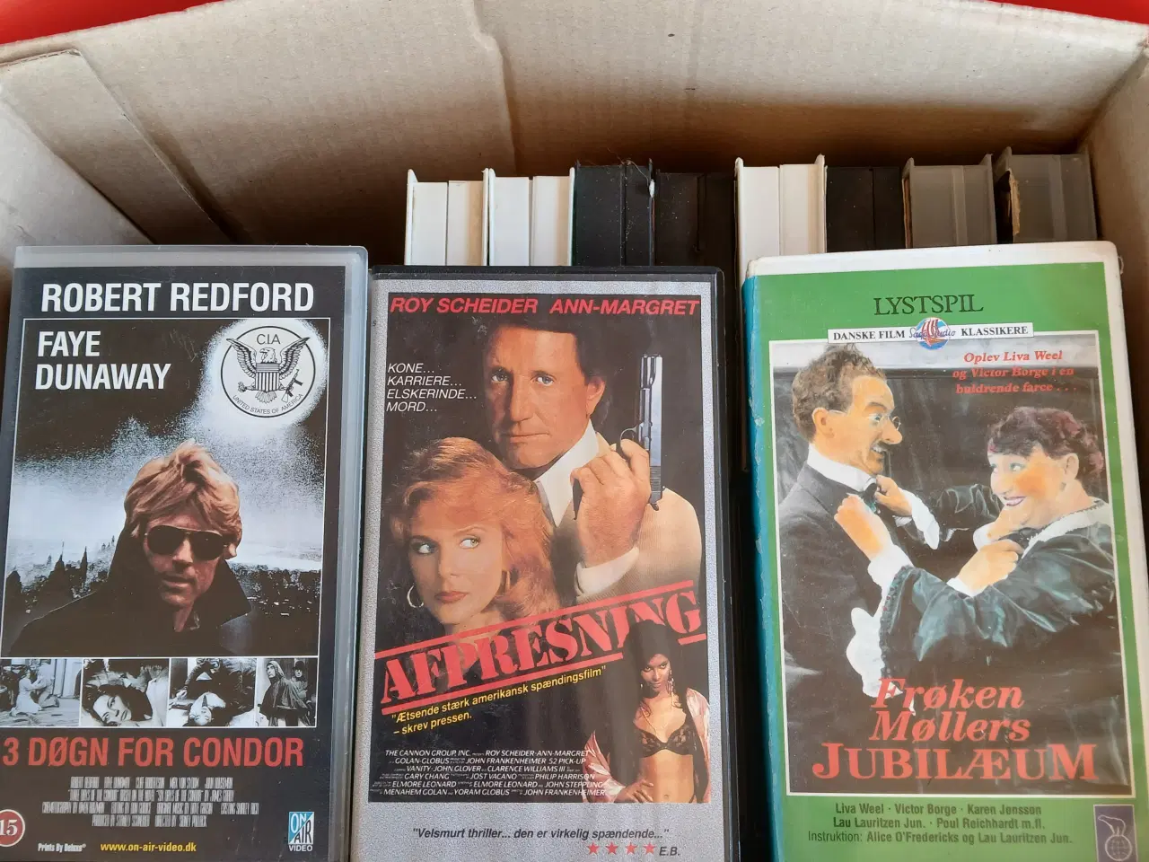 Billede 1 - Kasse med vhs