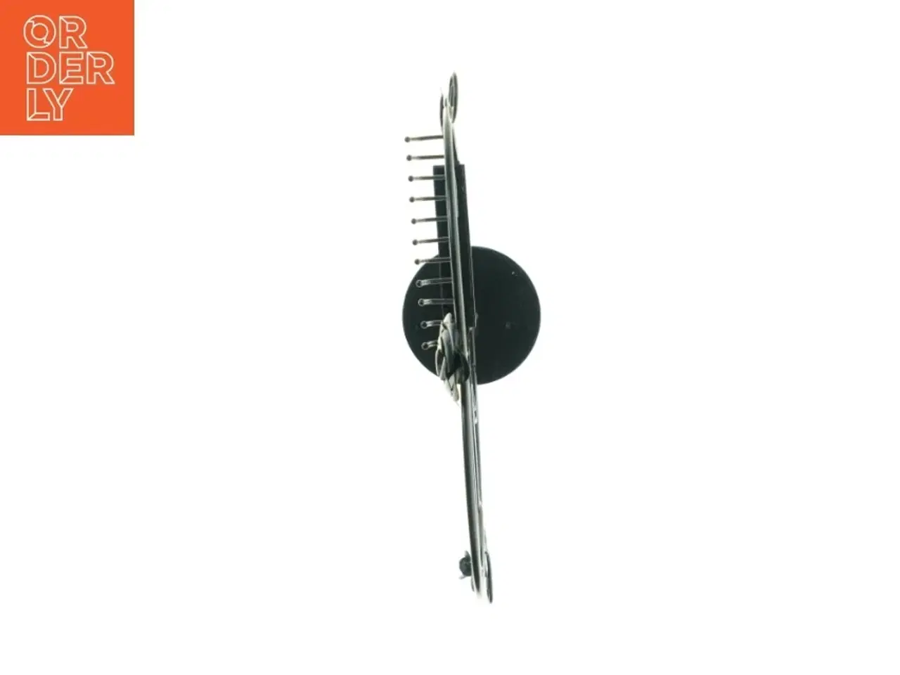 Billede 3 - Metalsmykke stativ i form af et hjerte (str. 34 x 36 cm)