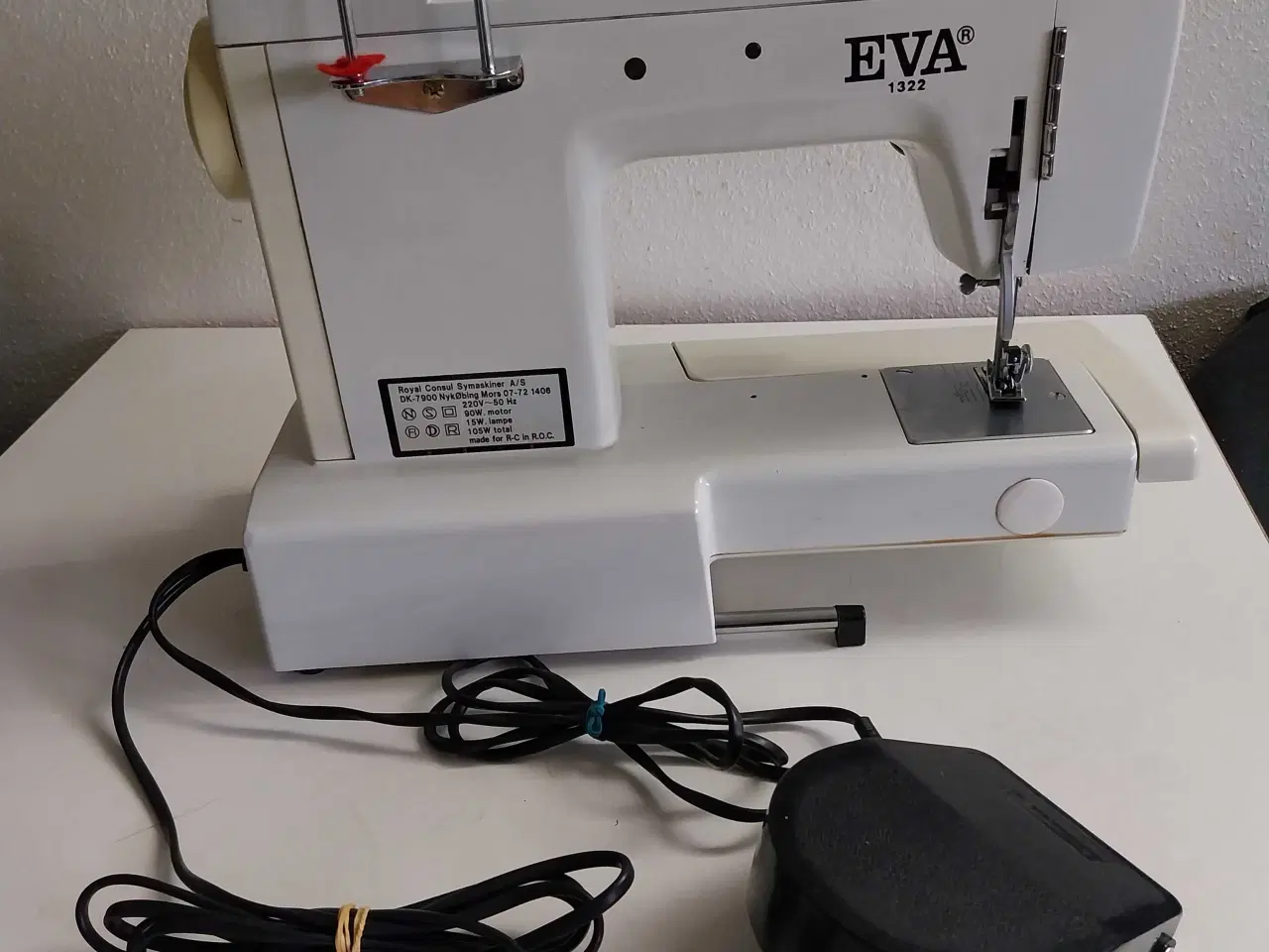 Billede 9 - Symaskine Eva 1322