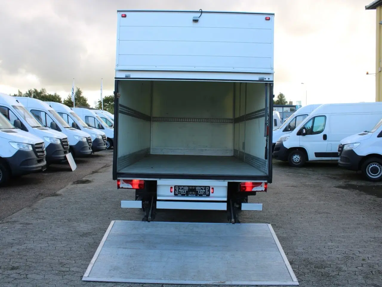 Billede 11 - Mercedes Sprinter 314 2,2 CDi A2 Alukasse m/lift FWD
