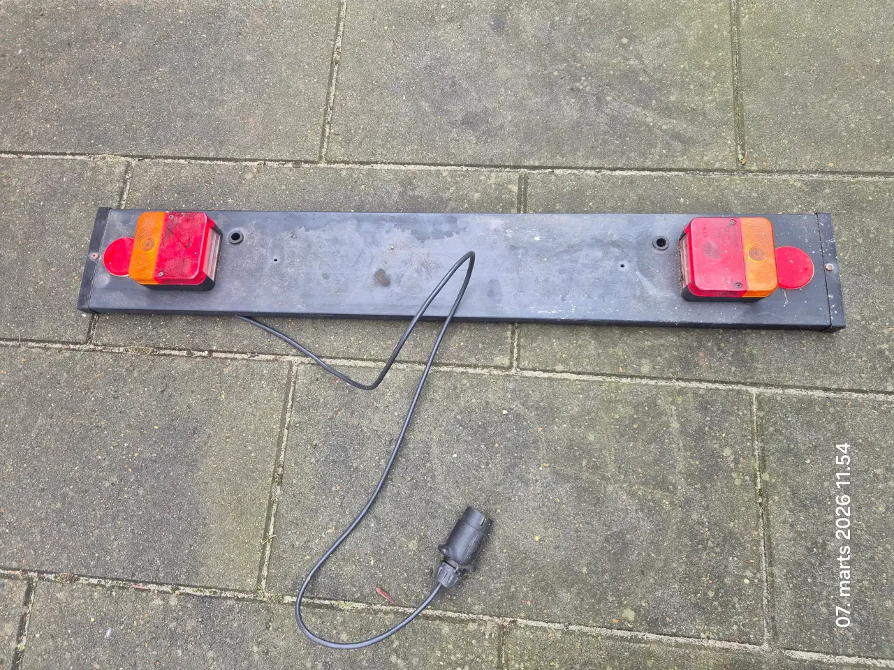 Billede 1 - Lygtebom med 7 polet stik