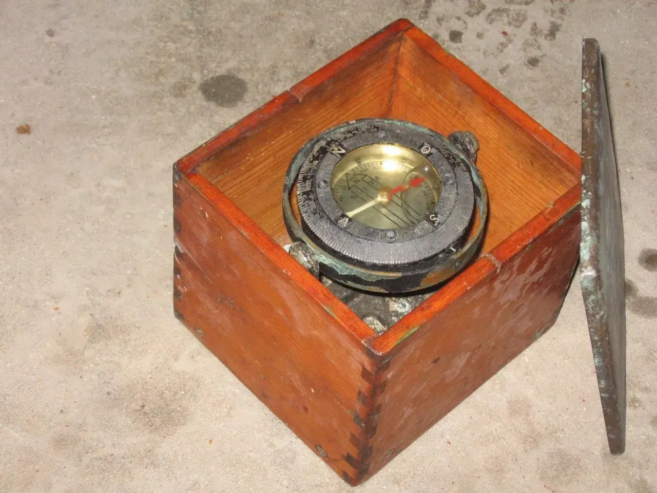 Billede 1 - Kompas