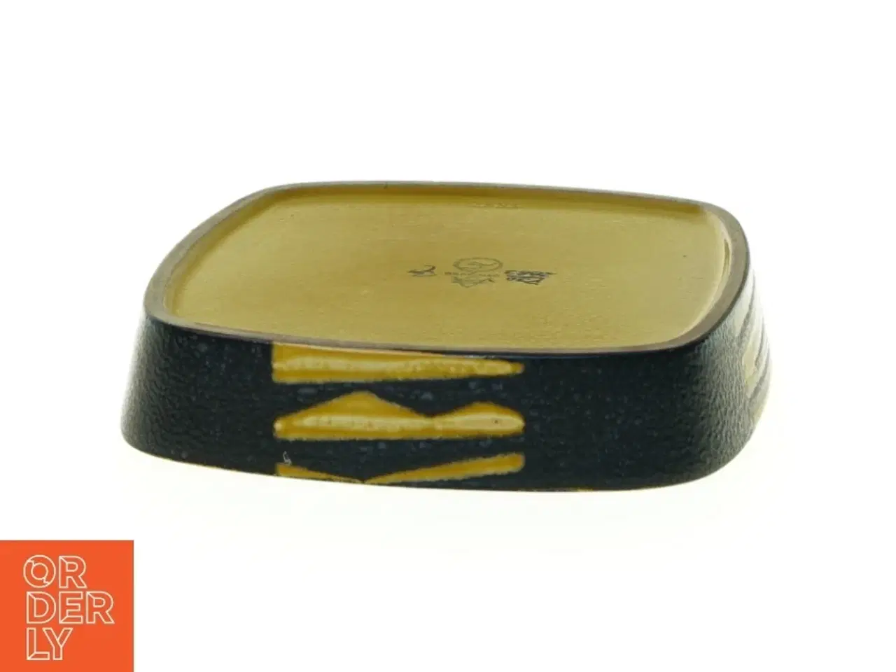 Billede 4 - Fad fra Aluminia (str. 17 x 3 cm)