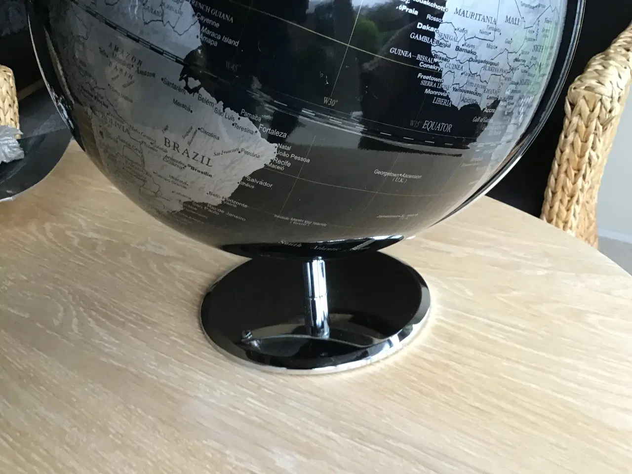 Billede 5 - GLOBUS SORT/SØLV