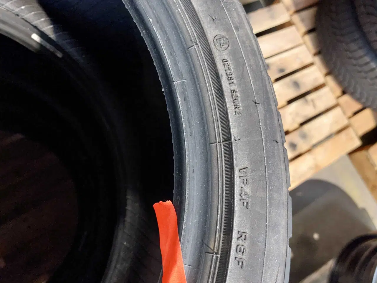 Billede 3 - Firestone vinterdæk 225/45 r18 95v 