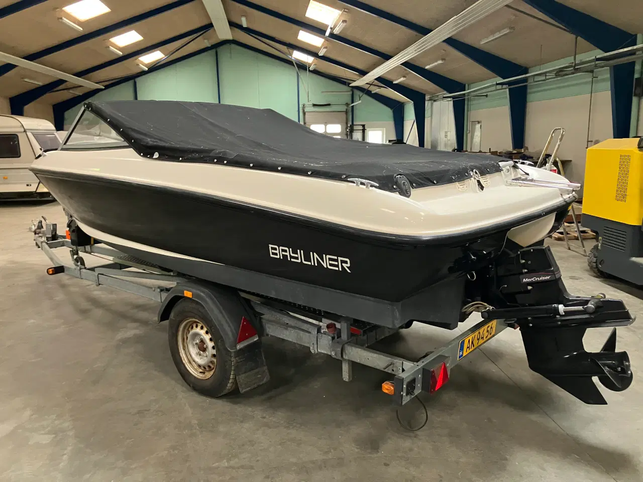 Billede 5 - Bayliner 175, bovrider