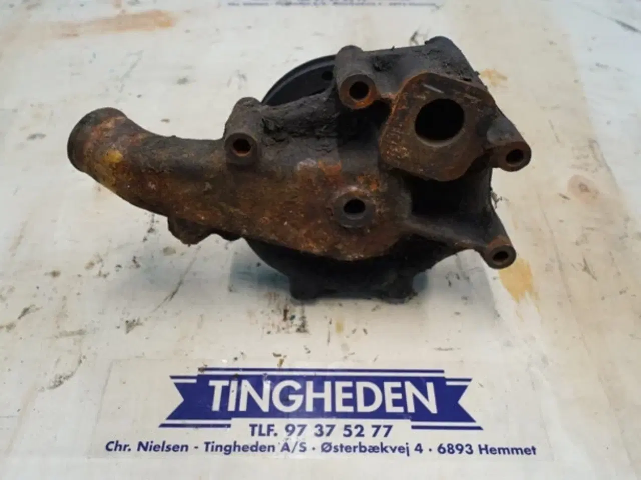 Billede 4 - Ford 4000 Vandpumpe 87800115