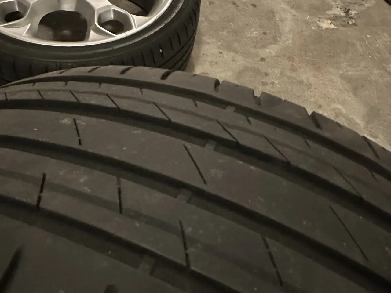 Billede 6 - Alufælge Ford Fiesta sommerdæk