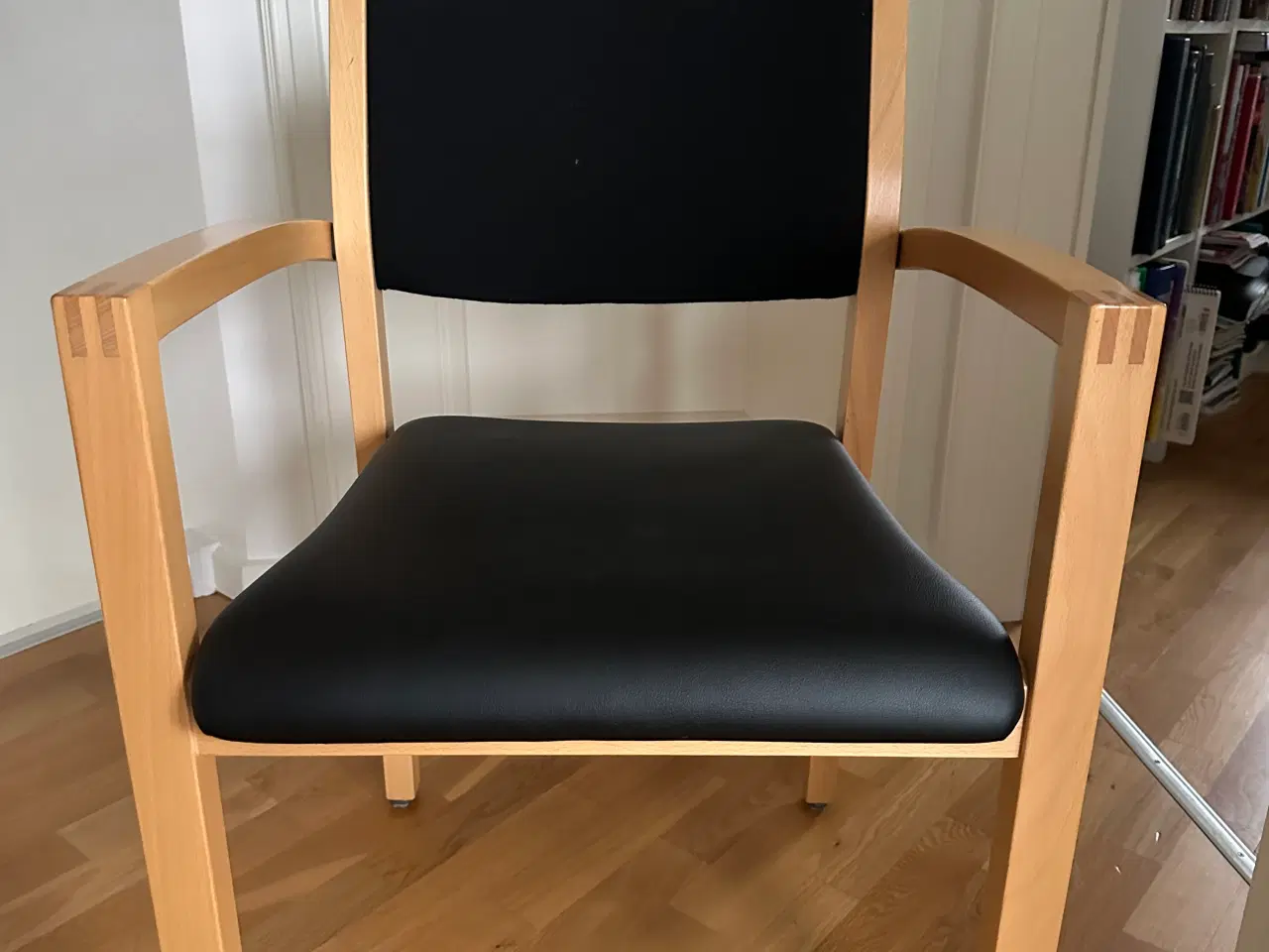 Billede 3 - Otium stol med armlæn