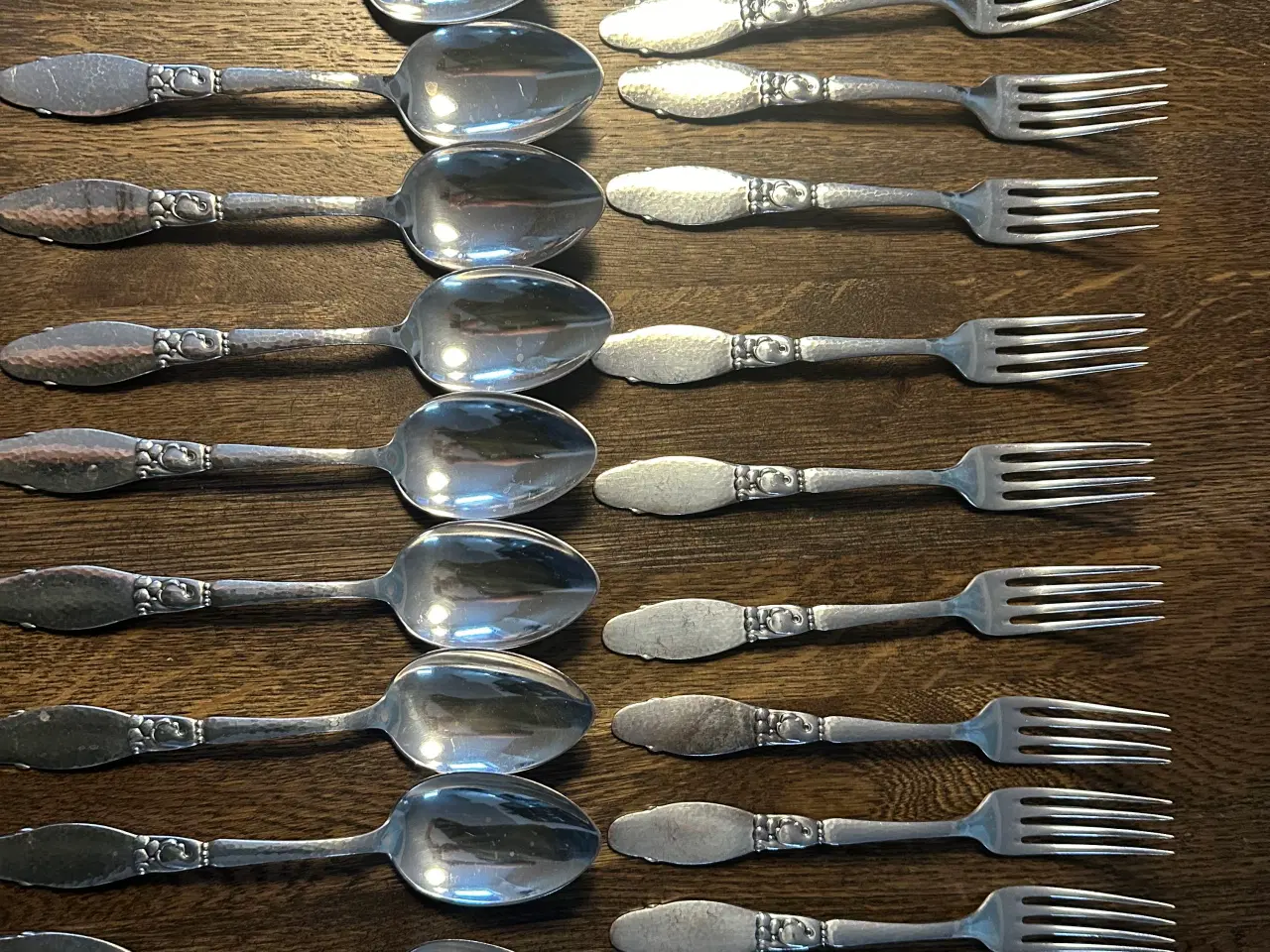 Billede 1 - Sælger 11 gafler og 11 skeer