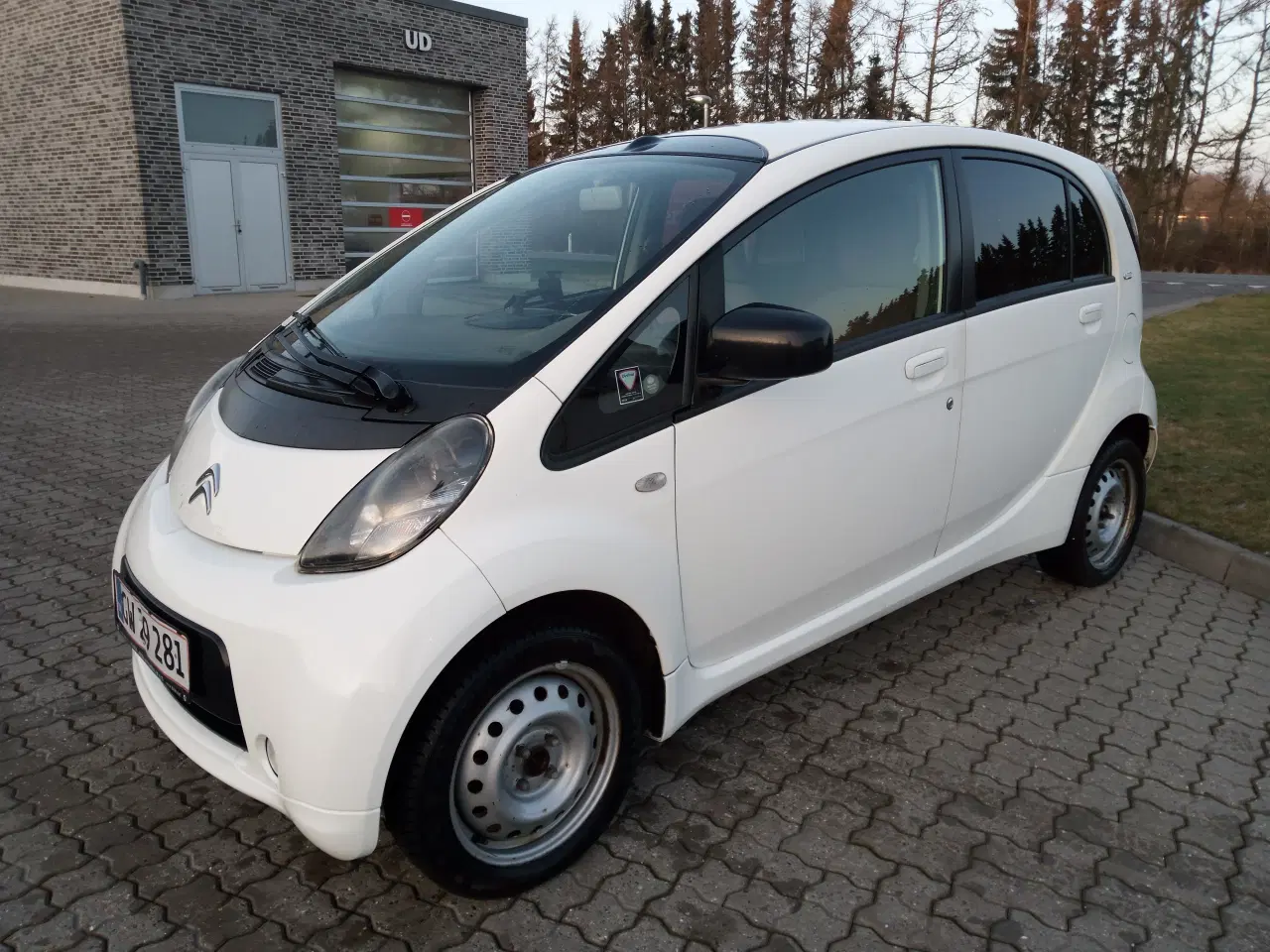Billede 2 - Citroen C-Zero elbil